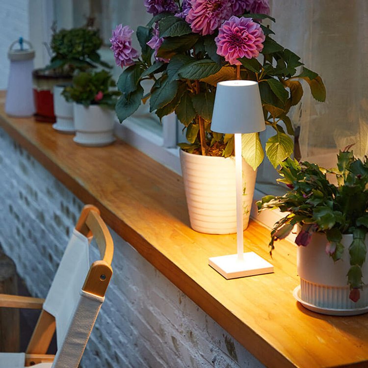 Jacco LED lamp™ - Draadloze en bijzondere LED tafellamp